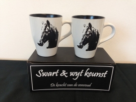 Mug with horse (2 pieces in luxury packaging)