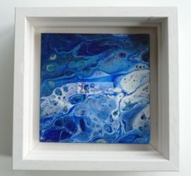 Schilderij blauw acryl gieten