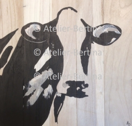 Koe acryl schilderij op hout