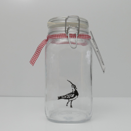 Storage jar with lapwing