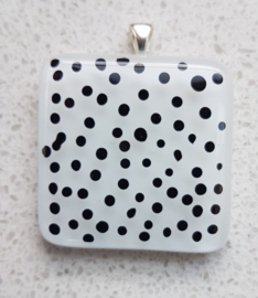 dots glass pendant necklace atelier bertina