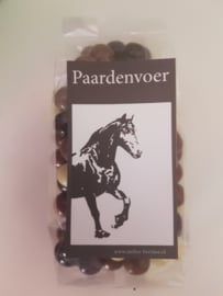 Chocopinda's: paardenvoer