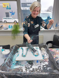 Acryl gieten workshop op uw locatie (datum in overleg)