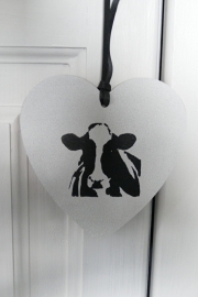 Heart of wood with cow