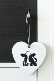 Heart of wood with cow