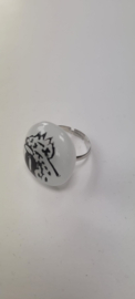 haan / kip ring met glazen applicatie