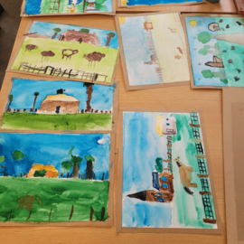 Les: buiten landschap tekenen en in de klas aquarelleren.