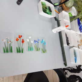 Bloemen tafereel van glasfusion