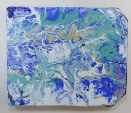 Acrylgieten op juttershout