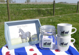 cadeau geschenken pakket friese paarden