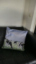 Cushion cow
