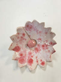 Creme/rode boem keramiek (tafel decoratie of tuinsteker)