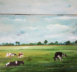 Koe landschap op steigerhout schilderij