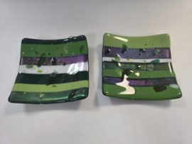 Set 2 groene schalen glasfusion