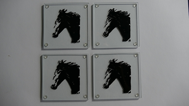4 x glazen onderzetters paard