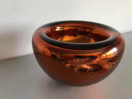 Kom Amber of zilver