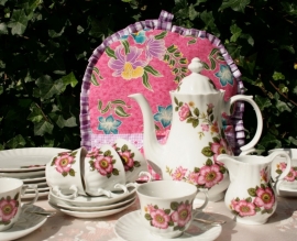 6 persoons theeservies Bavaria Wunsiedel roze rozen incl ontbijtbordjes