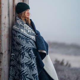 Klippan eco-wol woondeken House in the Forest  navy blue