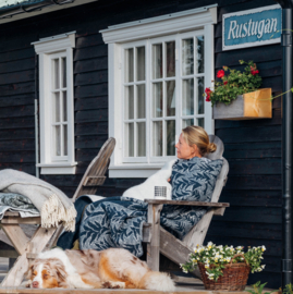 Klippan eco-wol woondeken House in the Forest  navy blue