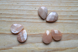Roze Maansteen gefacetteerde platte briolettes ca. 13 x 18 mm A klasse per 2