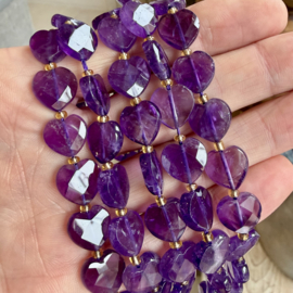 Amethist gefacetteerde platte hartjes ca. 12 mm A klasse