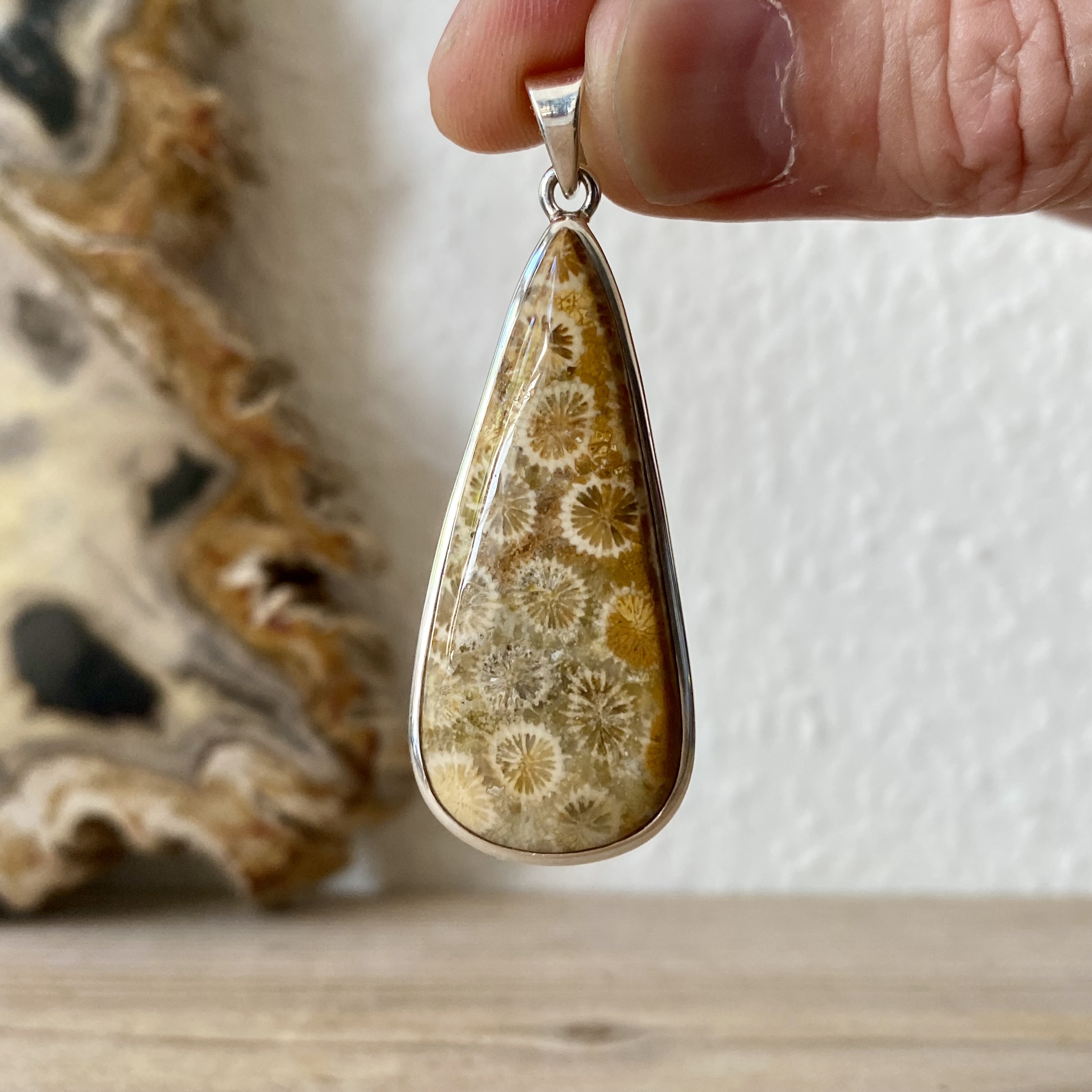 Hanger Fossiel Koraal in sterling zilver ca. 20 x 50 mm