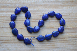 Lapis Lazuli platte druppels ca. 15 x 20 mm (bijgekleurd)