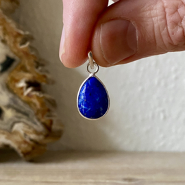 Sterling zilver hangertje met Lapis Lazuli