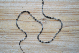 Toermalijn kwarts gefacetteerde ronde kralen ca. 3 mm (seedbeads)