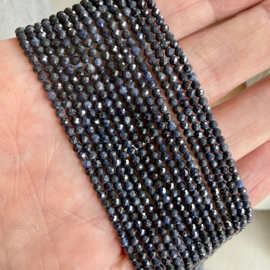 Saffier gefacetteerde ronde kralen ca. 2 mm (seedbeads)