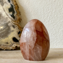 Hematoïde Kwarts (Red Healer) gepolijste sculptuur