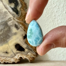 Larimar cabochon ca. 15 x 24 mm
