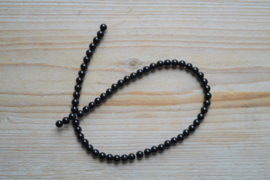 Onyx runde Perlen 6 mm