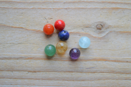 7 Chakra edelsteen kralen in ca. 8 mm