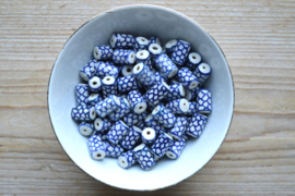 Delfts blauw ton (recht) met netpatroon ca. 10 x 15 mm (per stuk)