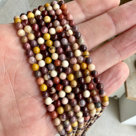 Mookaiet ronde kralen ca. 4 mm