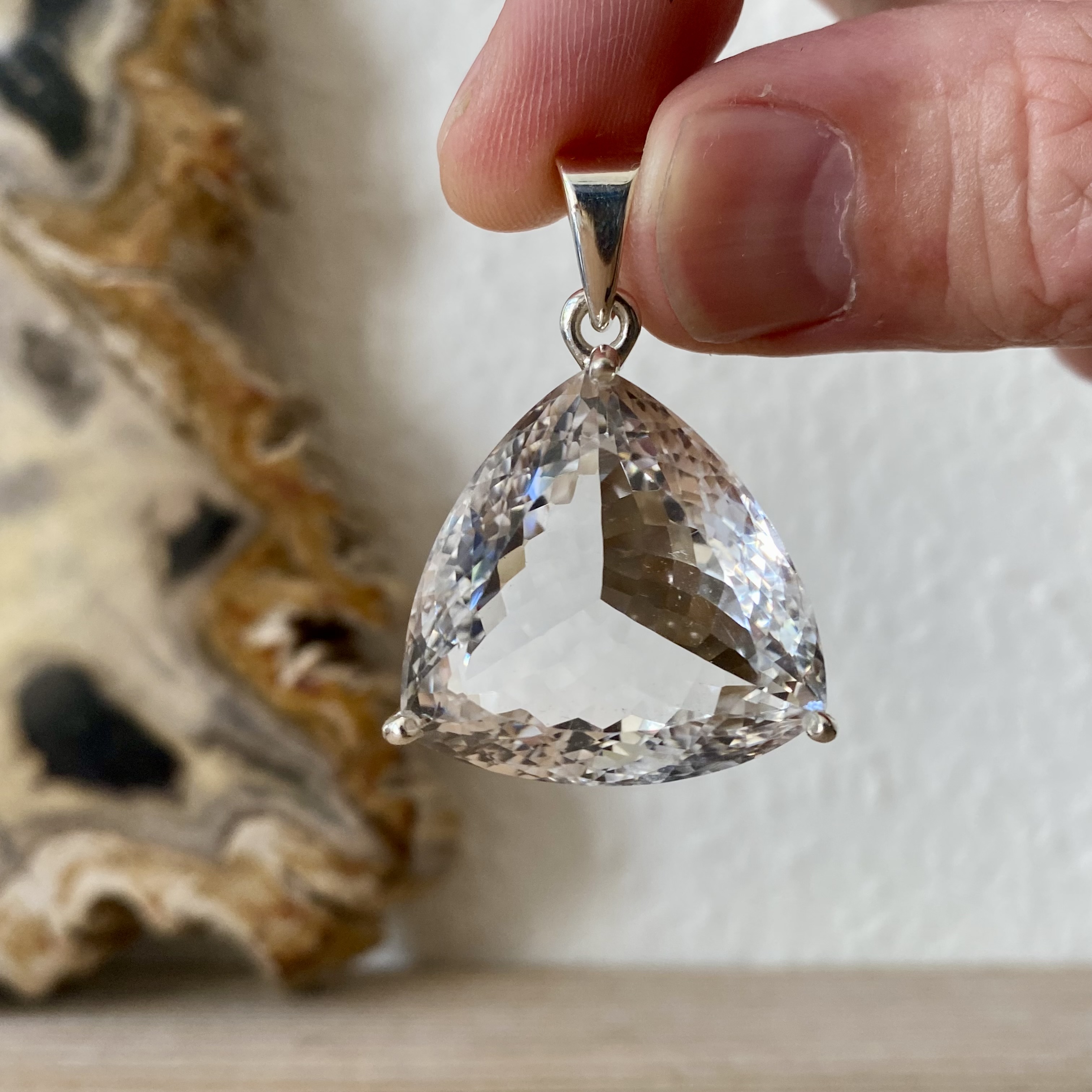 Hanger Bergkristal in sterling zilver ca. 29 x 35 mm