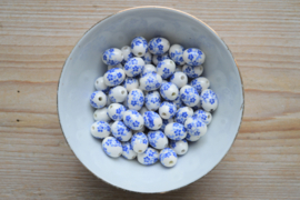 Delfts blauw ei met bloemen ca. 11 x 15 mm (per stuk)