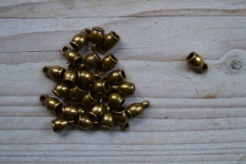 Bronskleurige eindkap 4 mm ca. 6 x 11 mm per 2