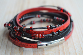 Leather Wraparmband Black/Red