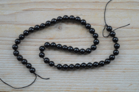 Schwarze Turmalin runde Perlen 8 mm