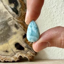 Larimar cabochon ca. 13 x 22 mm