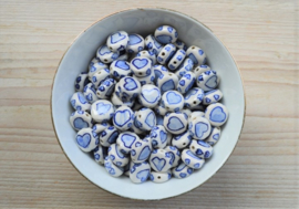 Delfts blauw plat met hart ca. 14 mm (per stuk)