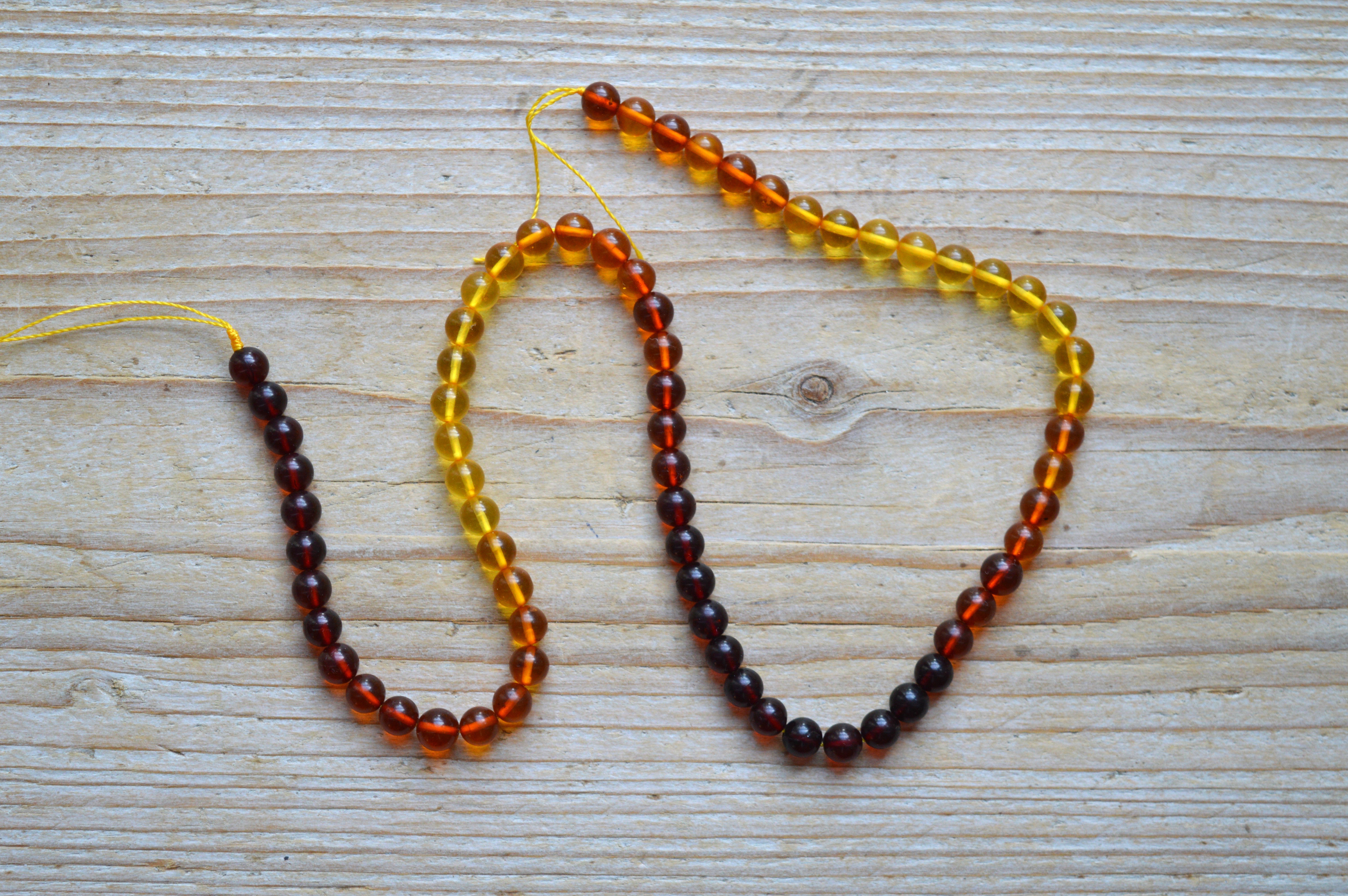 Natuurlijke Amber/Barnsteen ronde kralen ca. 5,5 mm