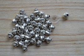 Metal Perle ca. 8 x 9 mm pro 4 Stück