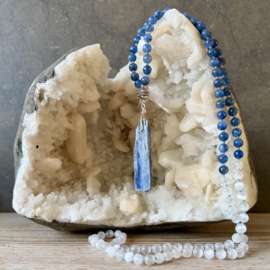 Kyaniet en Seleniet Mala