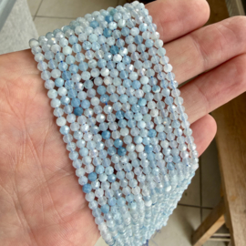Aquamarin facettierte runde Perlen ca. 3 mm (seedbeads)