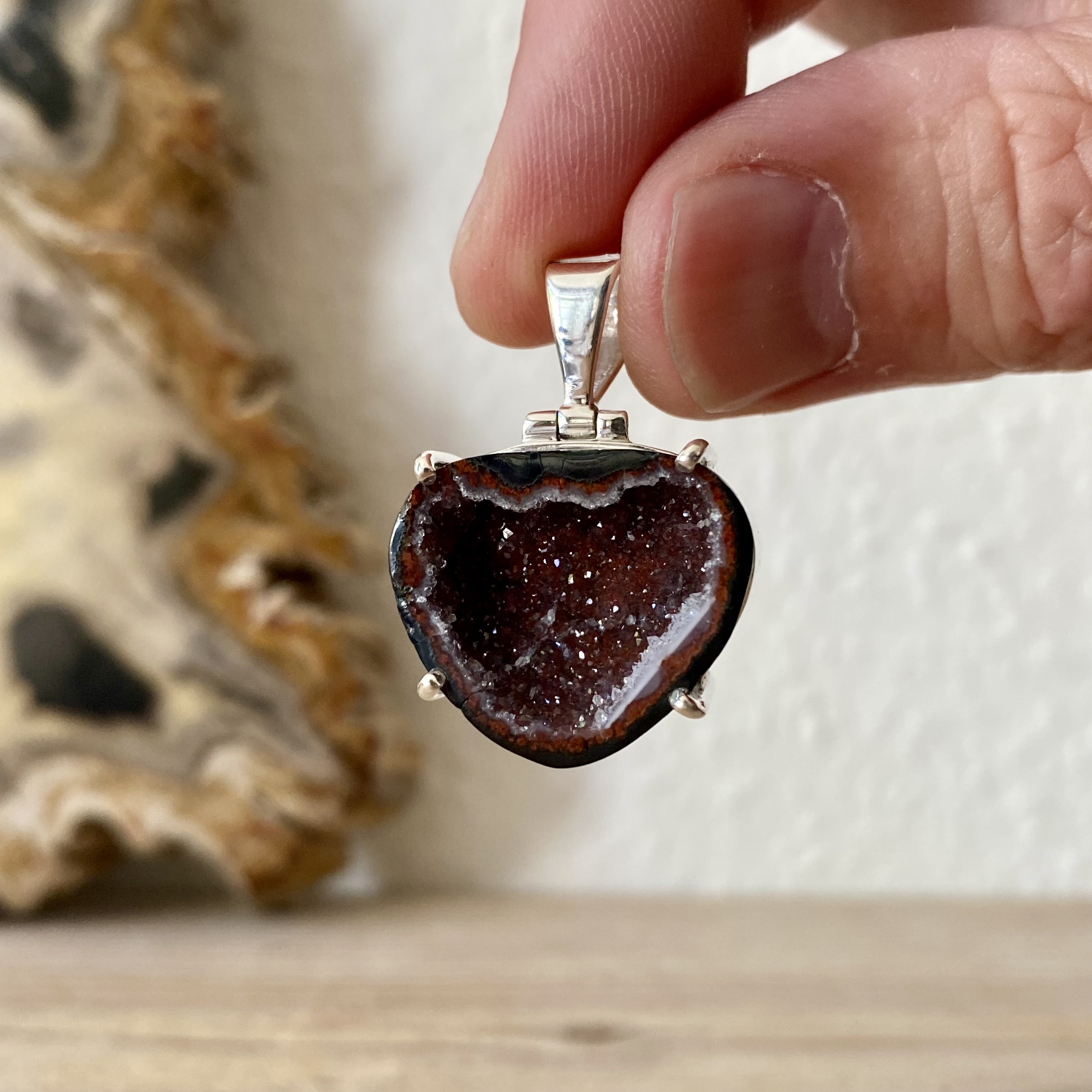 Hanger Agaatgeode in sterling zilver ca. 23 x 22 mm