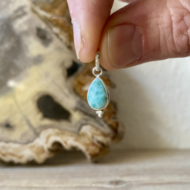 Sterling zilver hangertje met Larimar