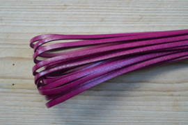 Plat rundleer 5 mm slangeprint Fuchsia per 10 cm
